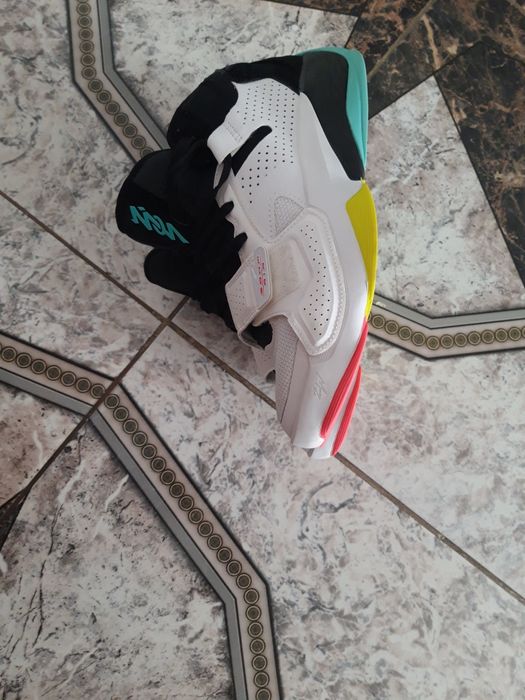 Adidași Jordan Zion 2 originali, mărimea 42.5 – merg și 43
