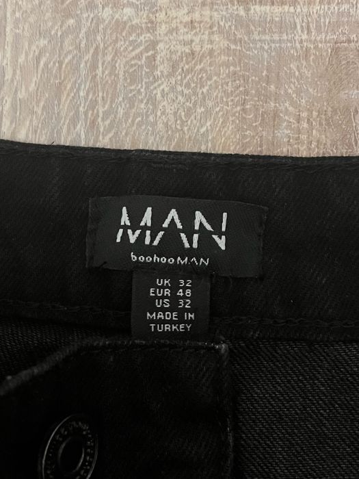 Blugi flared unisex BohooMAN marimea 32 US/48 EUR, noi, nepurtati