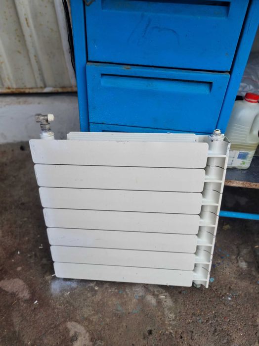 Centrala VIESSMAN/Vitopend 100 arata si functioneaza f bine+calorifere