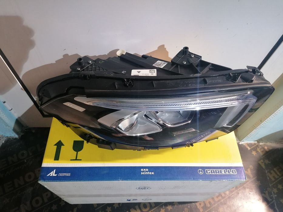 Фар Фарове за Мерцедес А класа А177 / Mercedes A class W177  LED HIGH.
