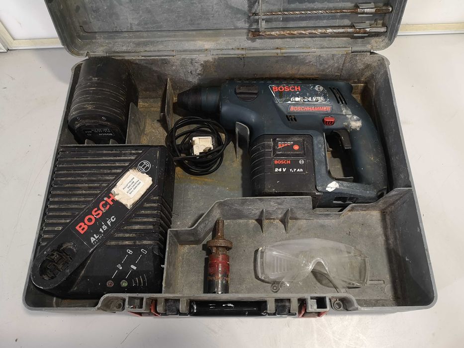 Перфоратор - BOSCH 24 V