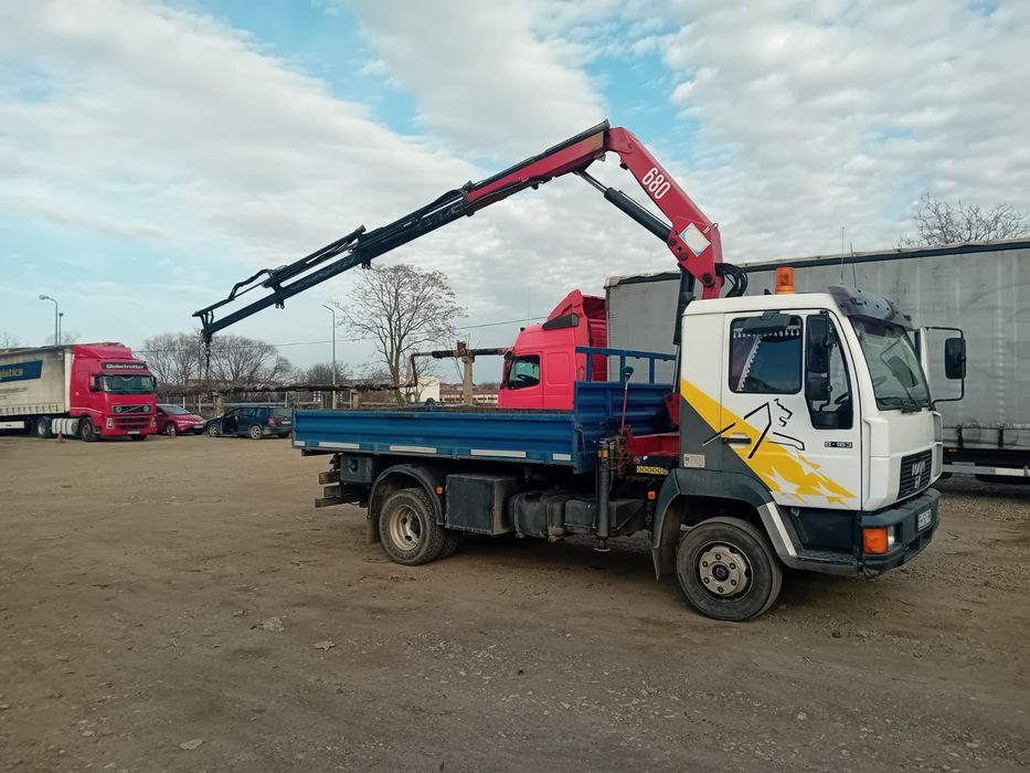 Vând Man 7,5 tone basculabil și cu macara