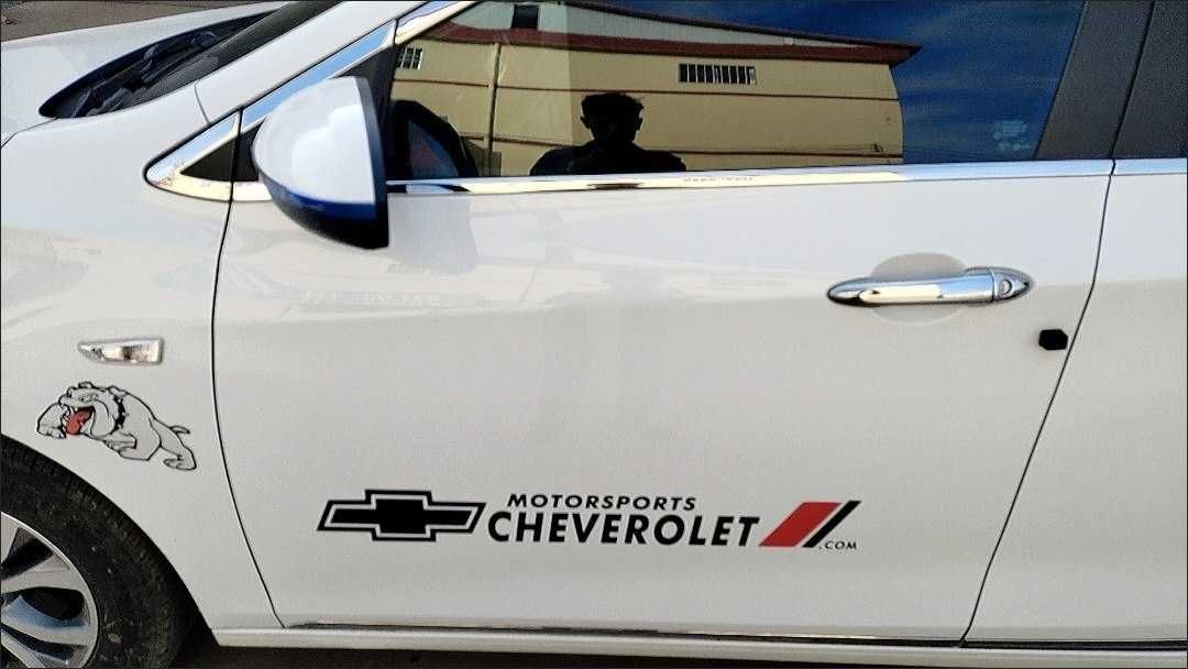 Новинка! Фирменный  наклейки с логотипом для автомобиля "Chevrolet"