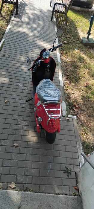 Scuter electric nou