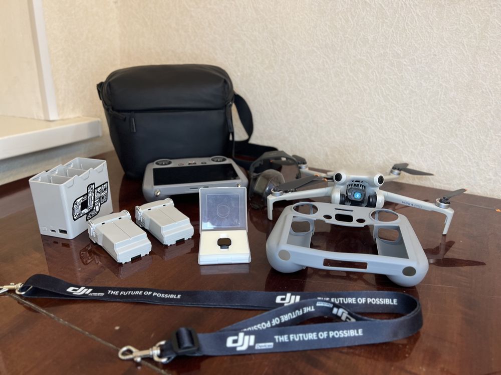 Dji mini 4 pro combo plus
