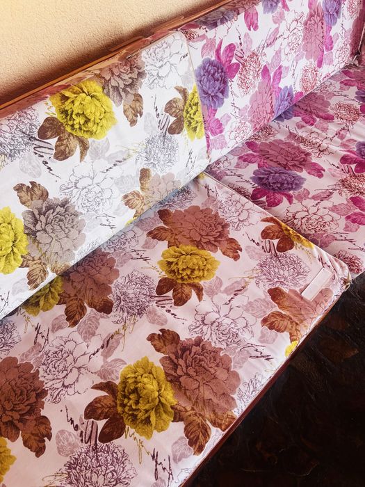 Coltar terasa din paleti cu saltele facute la comanda