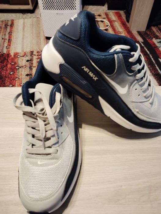 Adidasi Nike Air Max, marimea 44,  noi