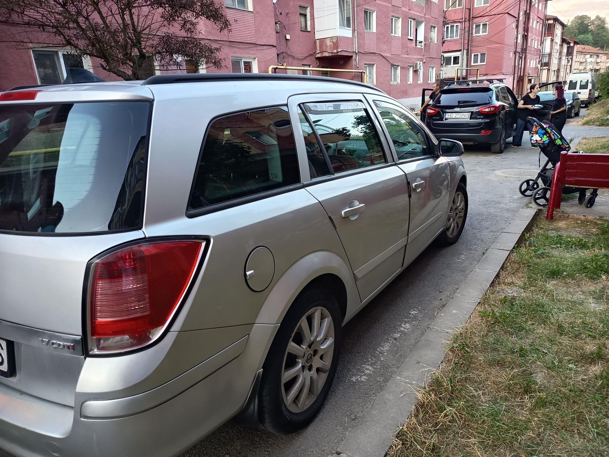 Opel Astra H break 2004