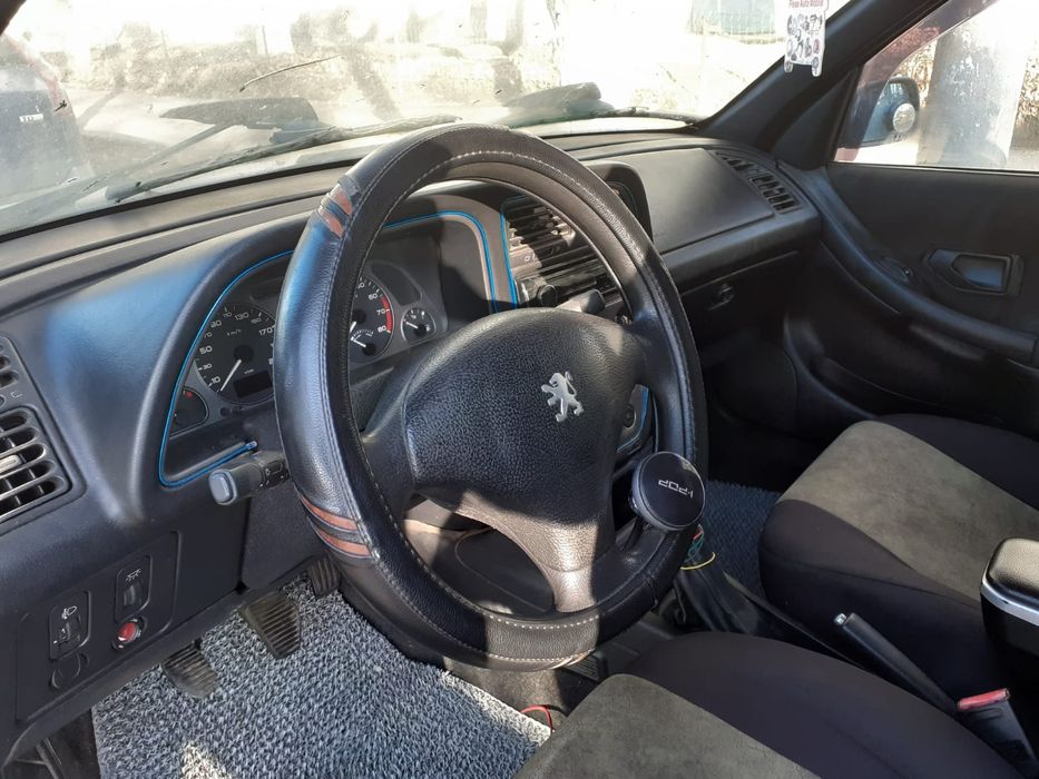Vând Peugeot 306, în stare foarte bună!