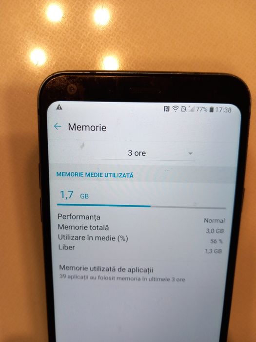Vand Telefon mobil LG Q7