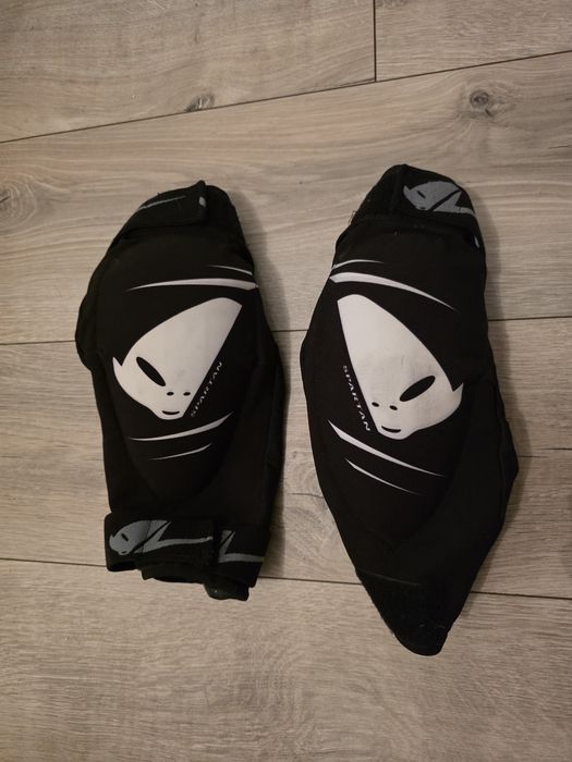 Genunchiere MTB/Downhill/ski/snowboard UFO