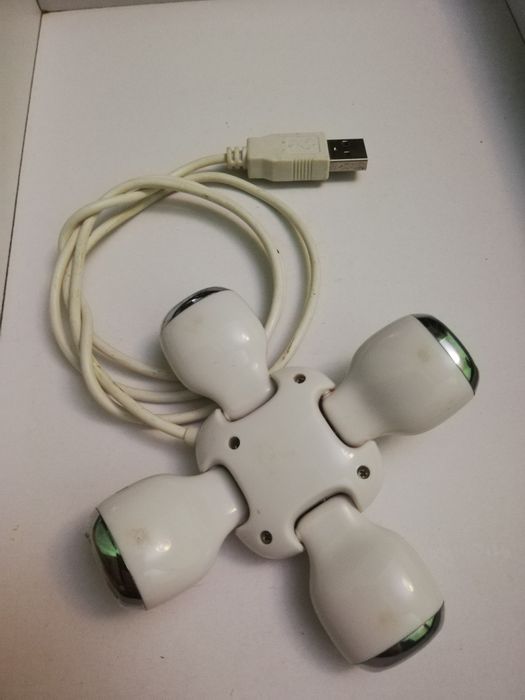 Multiplexer usb 4:1