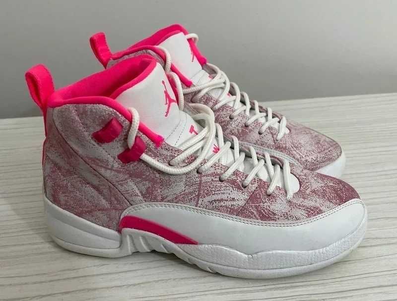 JORDAN 12 - Dama