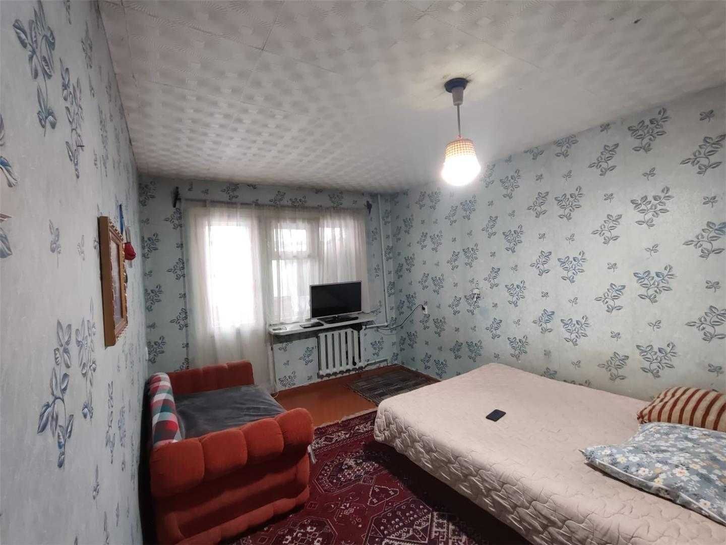 *Продам 1 комн квартиру. 13 микр-н. Помощь в ипотеке. ТОРГ