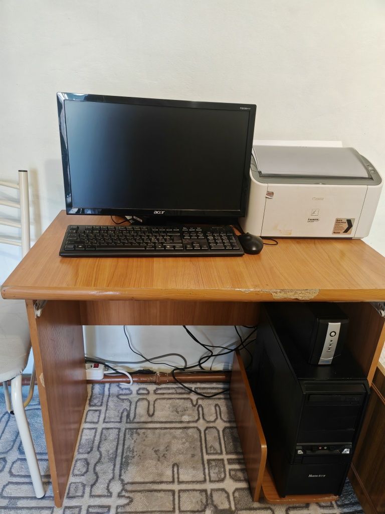 Компьютер Core i5+принтер+стол