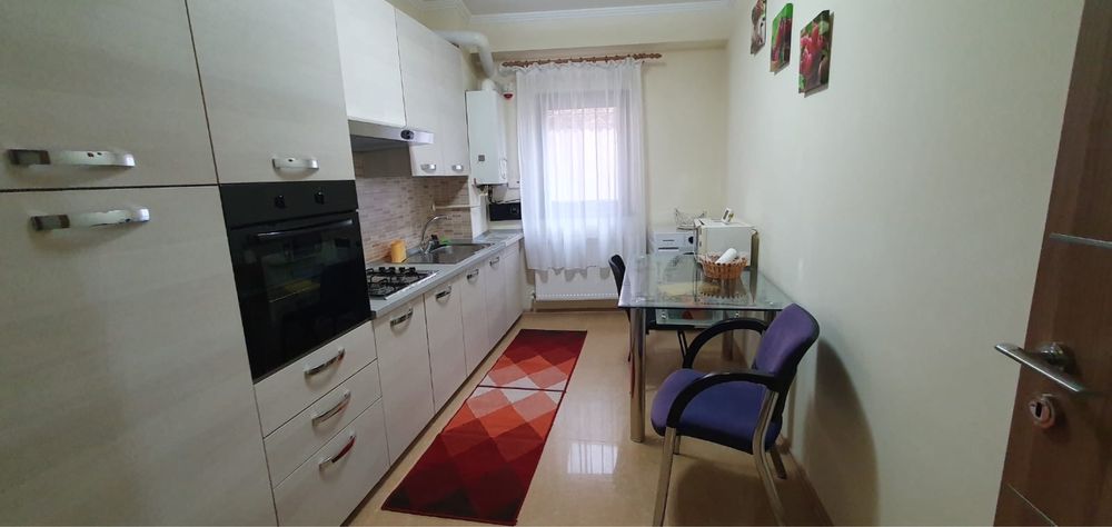 Închiriez apartament 1 cameră zona Palas