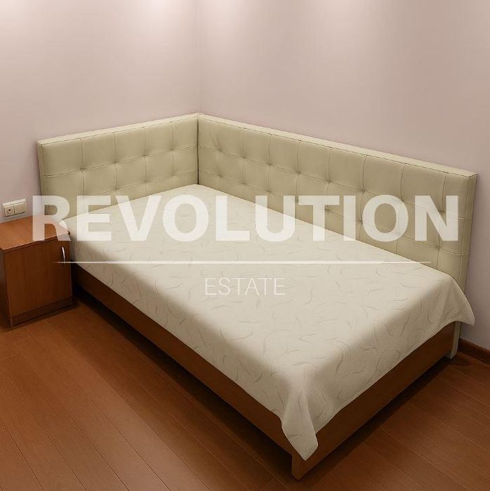 Дава се под наем Четиристаен апартамент в Варна, Център - 110 кв.м за 750 € - Снимка #4