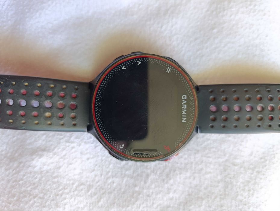 Garmin Forerunner 235