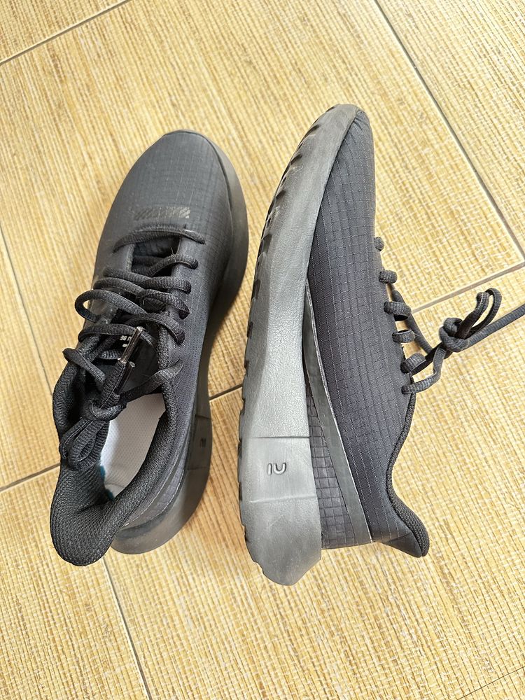 Adidasi sport Dechatlon