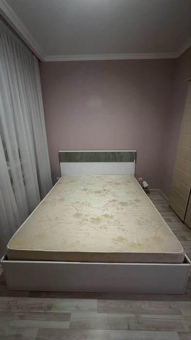 Продам кровать с матрасом Аскона