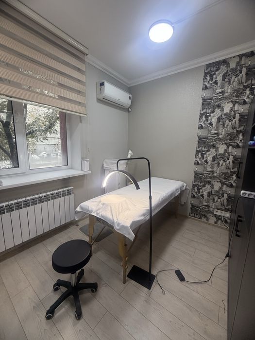 Аренда 2000 тг/ час. кушетка для lash & brow мастеров