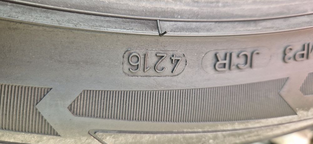 2 Anvelope ca noi Good Year 275 45 R21 M+S