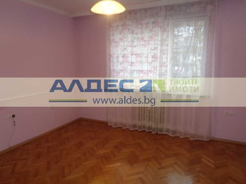 Продава се Четиристаен апартамент в София, Банишора - 100 кв.м за 2000 €/кв.м - Снимка #6