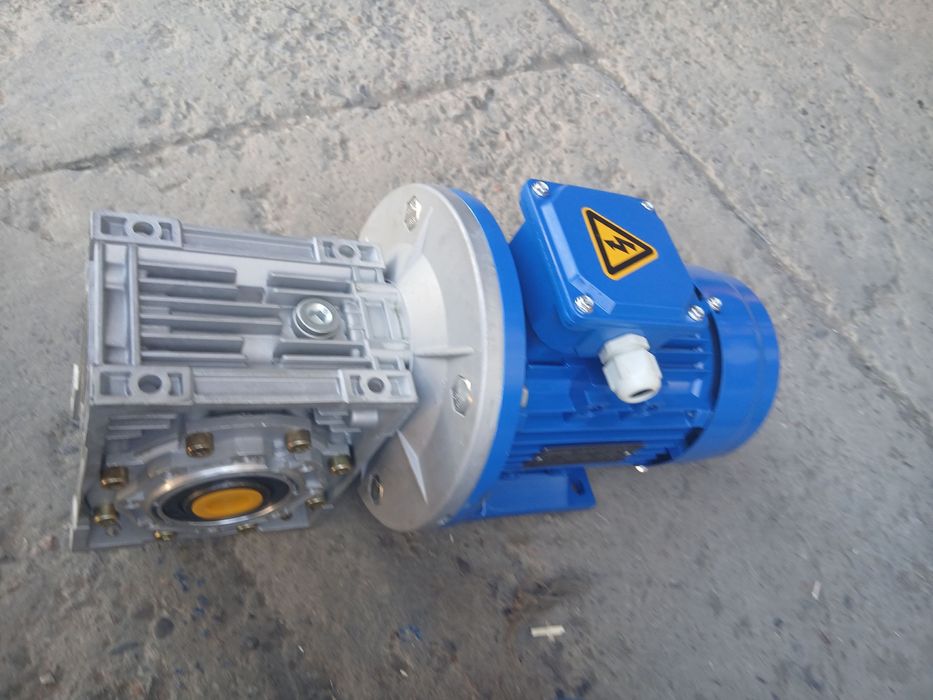 Elektrodvigatel электродвигатели