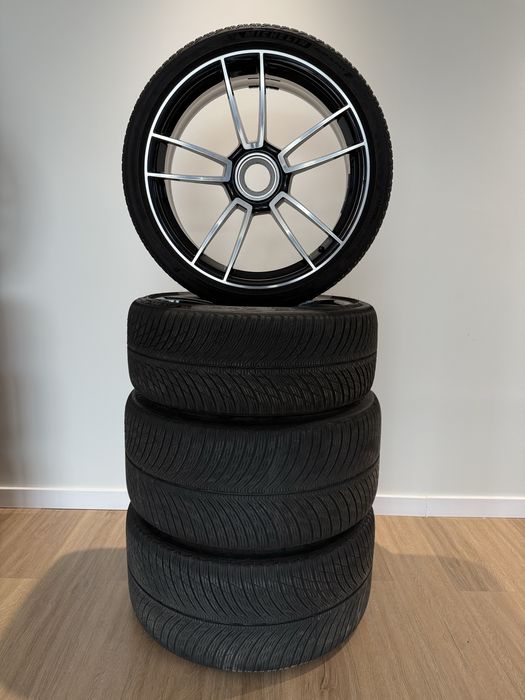 Porsche 911 992 TurboS GTS Джанти с гуми