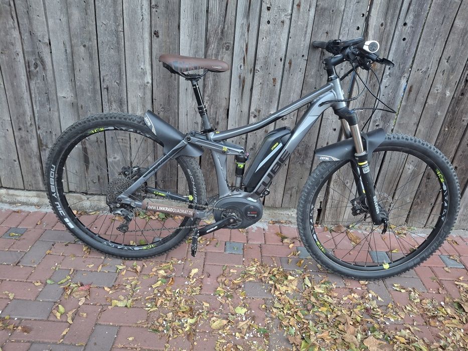 Bicicleta electrica Cube full suspension pe 29