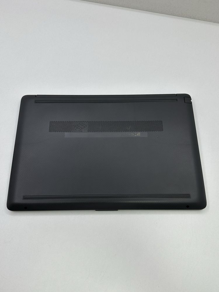 Laptop HP 255 G8 AMD Ryzen 3 3250U, 15.6, Full HD, 8GB Ram 256GB SSD