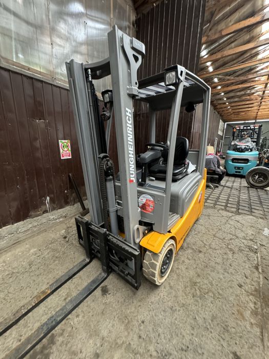 Inchiriere stivuitoare diesel , electrice si GPL Cosmin Stivuitoare