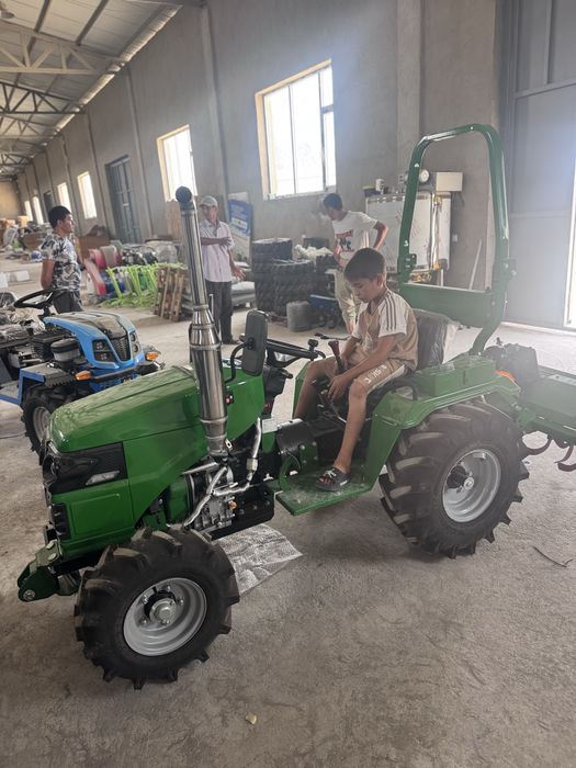 Мини.    трактор