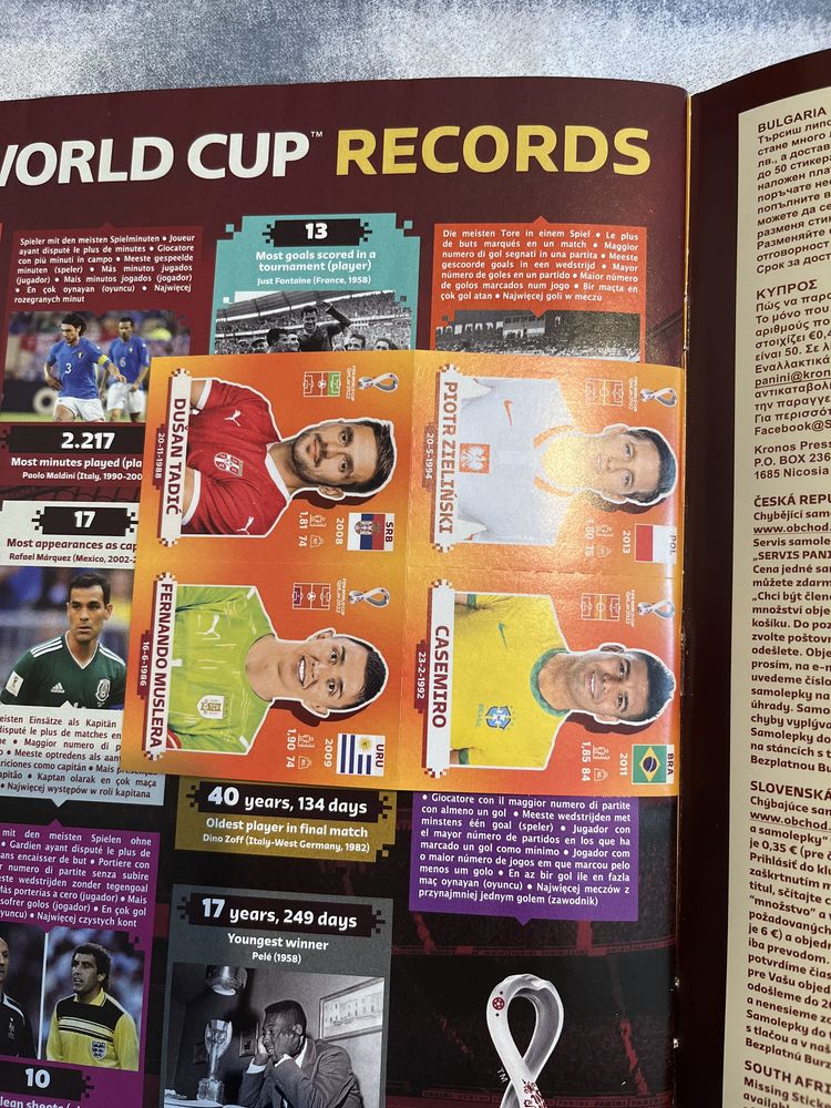 Panini Cupa mondiala WC 2022 Qatar editia portocalie + 25 plicuri