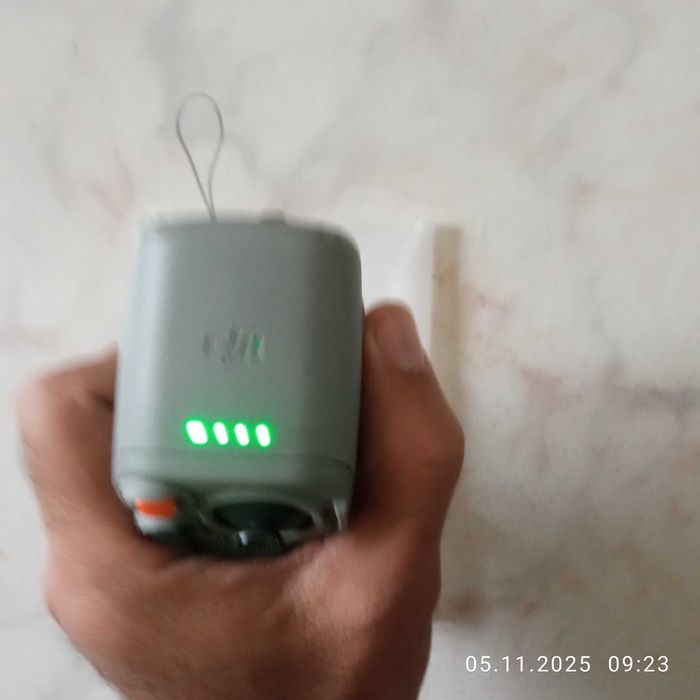 DJI motion controller 2