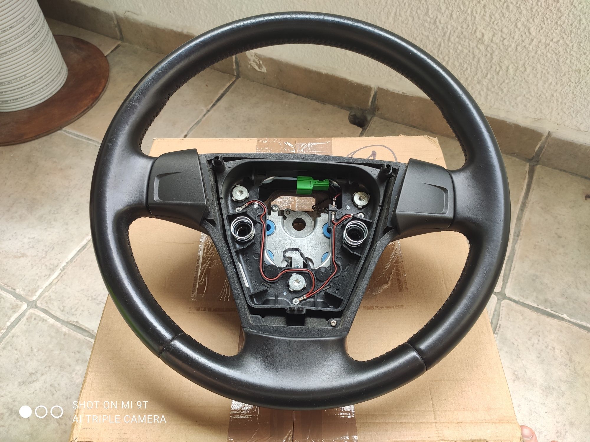Кожен волан Volvo V50 2011
