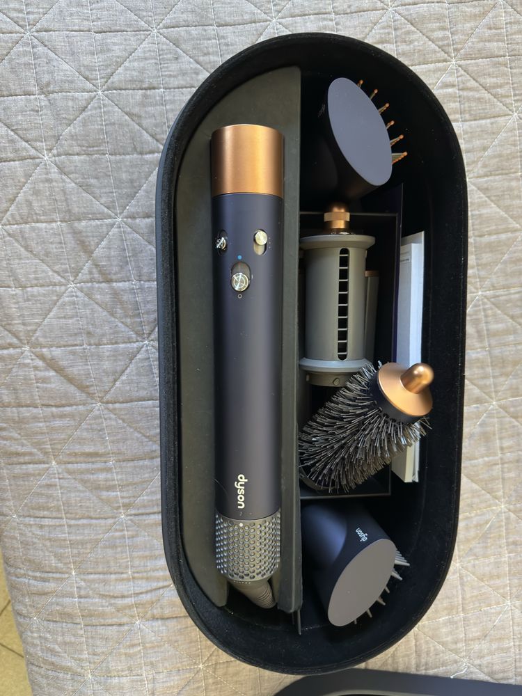 Dyson Airwrap Multi-Styler Complete Long