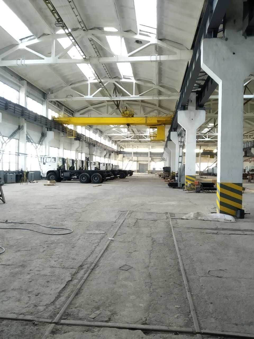 Продаётся помещение База г.Ангерене