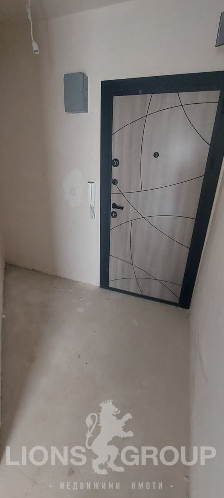 Продава се Едностаен апартамент в Варна, Виница - 60 кв.м за 1084 €/кв.м - Снимка #5