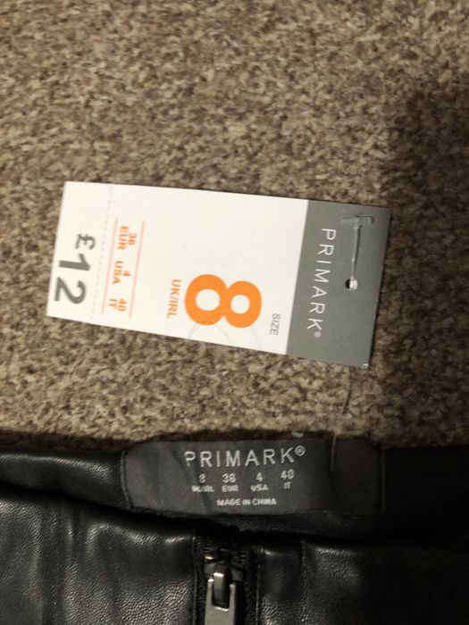 Fusta imitatie piele scurta,eleganta cu fermoar