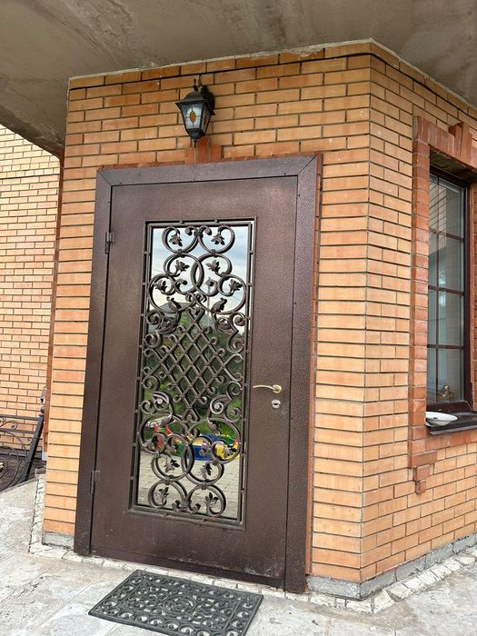 Продам б/у дверь!