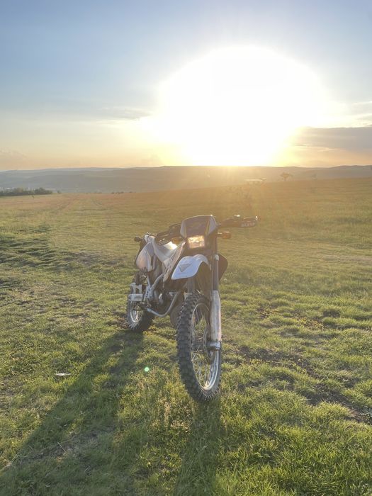 Enduro 125 2t Aprilia ETX vand/schimb cu masina