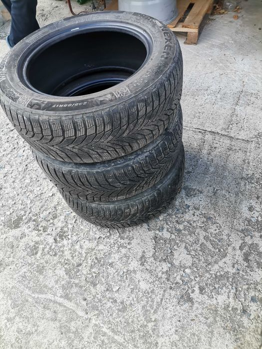 Зимни гуми Nexen 235 55 17