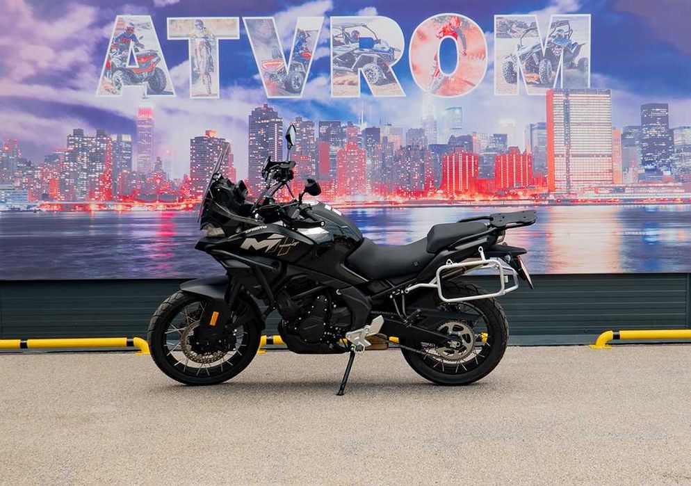 Motocicleta CFMOTO 700MT ABS '25