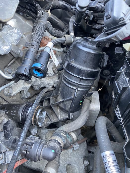 Carcasă filtru ulei , termoflot ulei BMW G11 3.0 D 265 cp