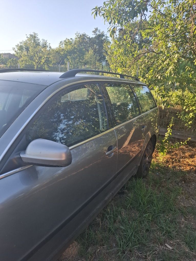 Vând Passat b5.5 pentru piese sau dezmembrări