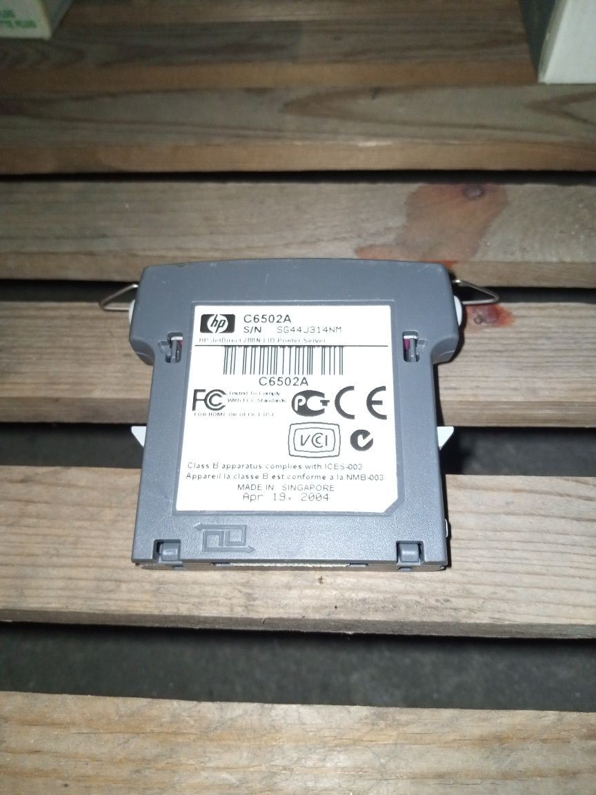 Параллельный порт HP JetDirect C6502A.