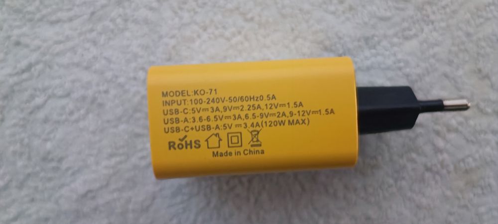 Incarcator telefon 120W