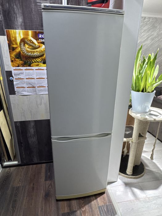 Продам холодилтник