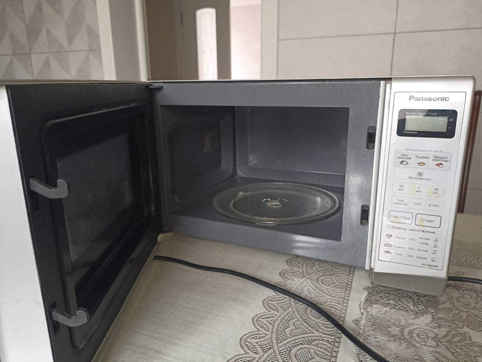Микроволновка Panasonic 22 л